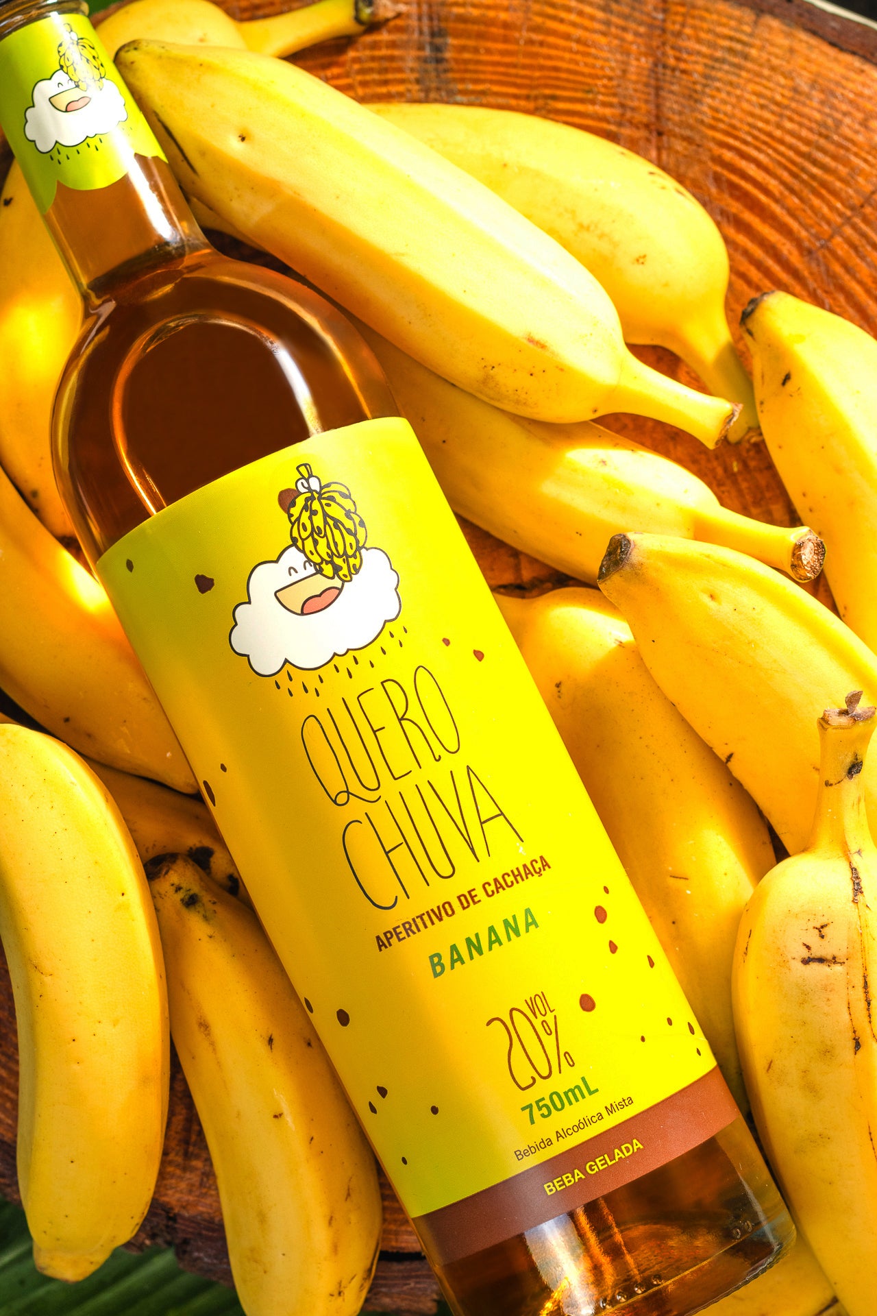Aperitivo de Cachaça Quero Chuva – Sabor Banana (750ml)